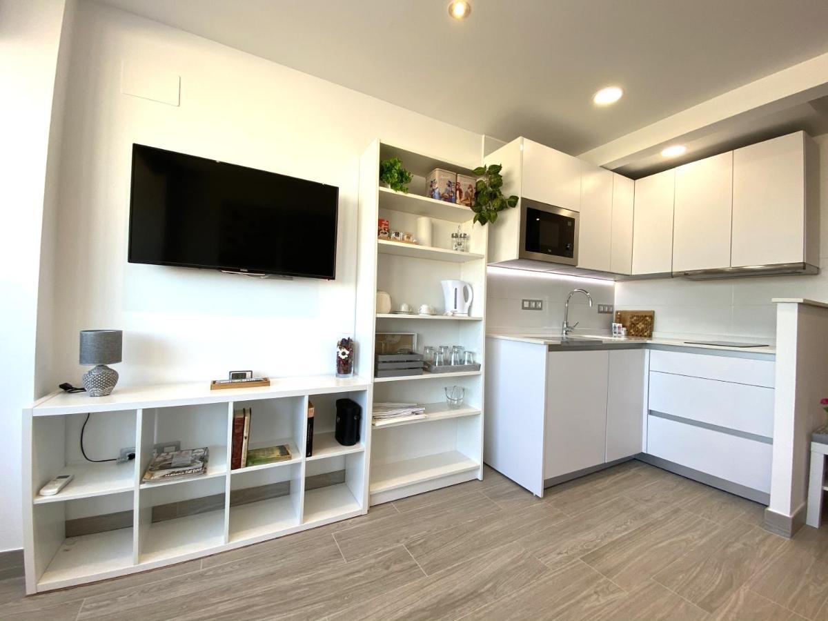 Residencial Santa Justa - Vacacional Sevilla エクステリア 写真