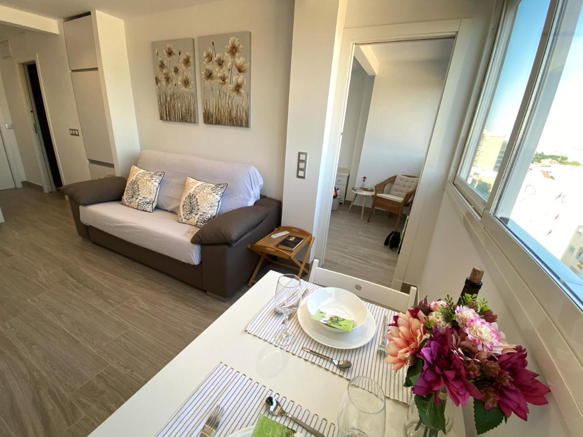 Residencial Santa Justa - Vacacional Sevilla エクステリア 写真