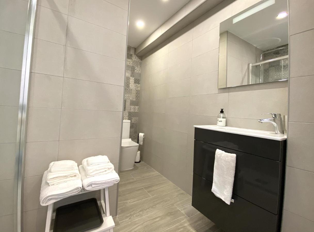 Residencial Santa Justa - Vacacional Sevilla エクステリア 写真